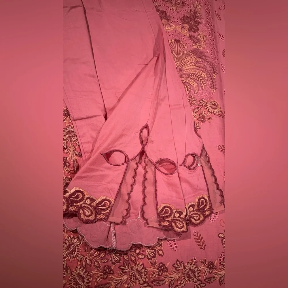 Pakistani dresses - Picture 7 of 11